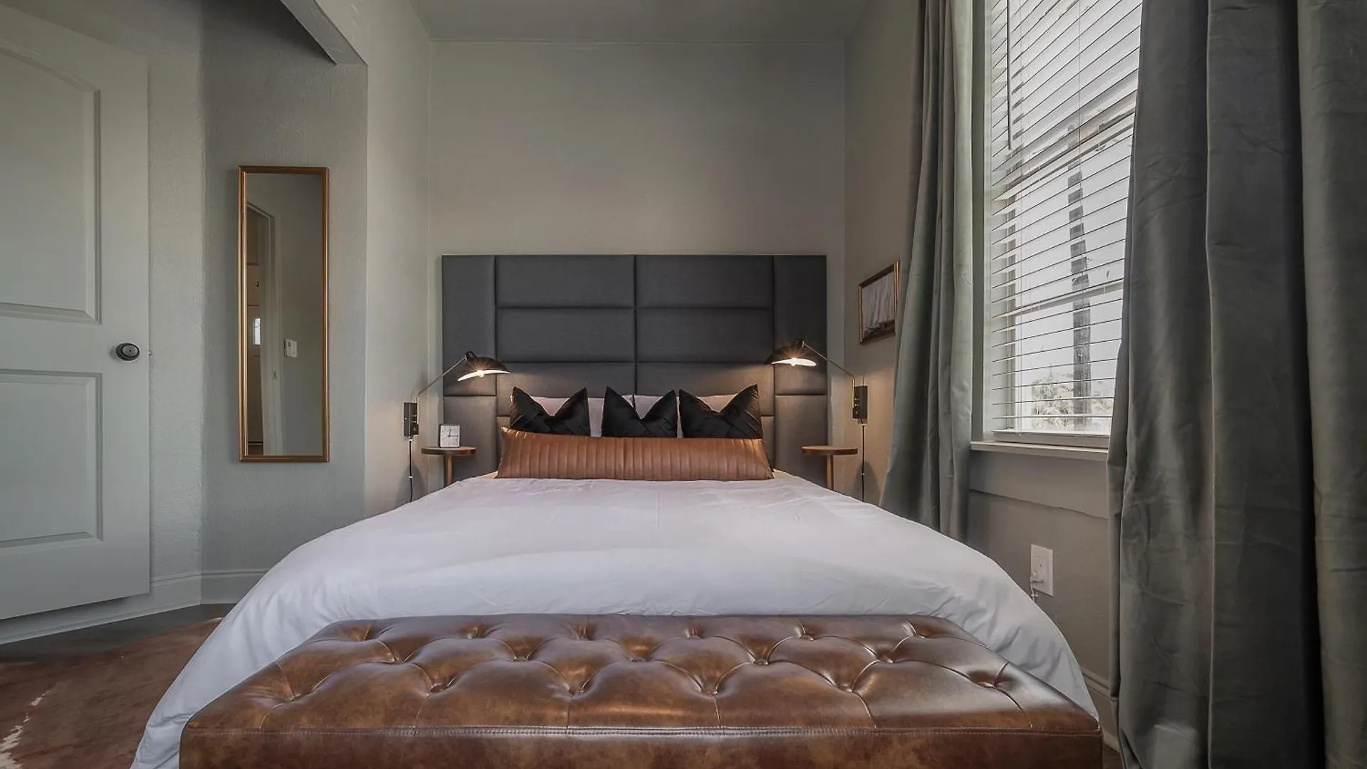 Updated Condo In Heart Of Tampa
